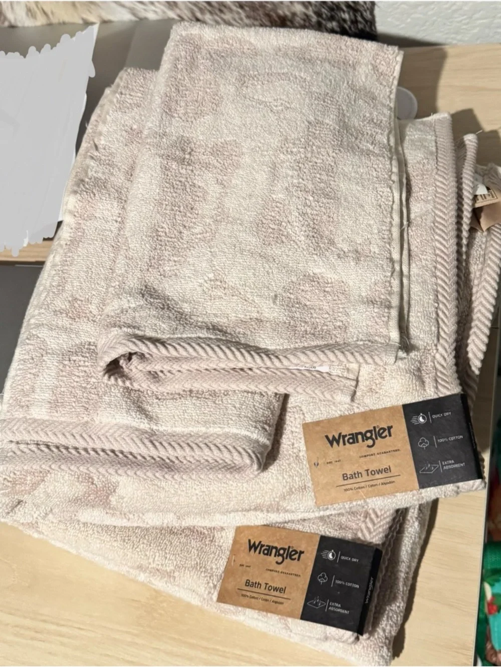Wrangler Light beige cowboy boot + star 2 Bath Towels + 2 hand towels Set - NWT